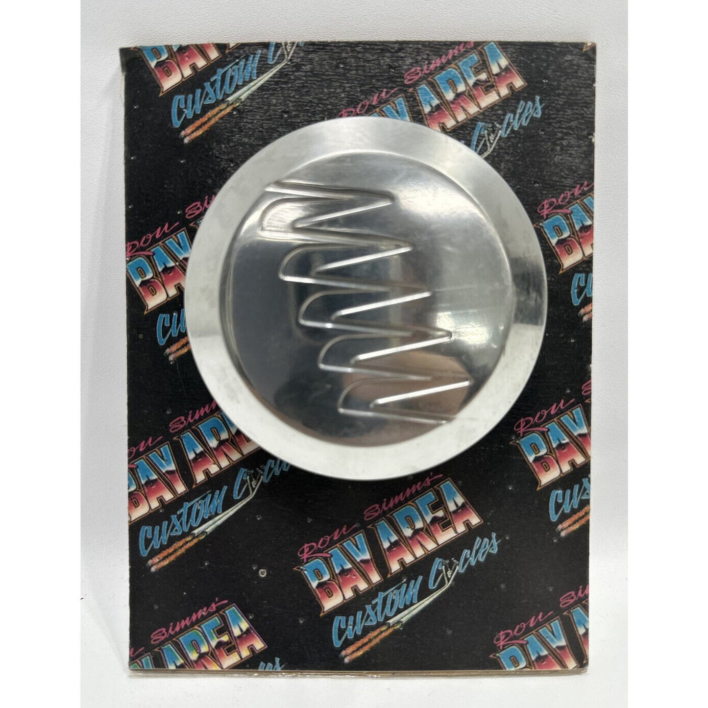 RON SIMMS BAY AREA CUSTOM CYCLES POLISHED SCALLOP GAS CAP COVER HARLEY CUSTOM