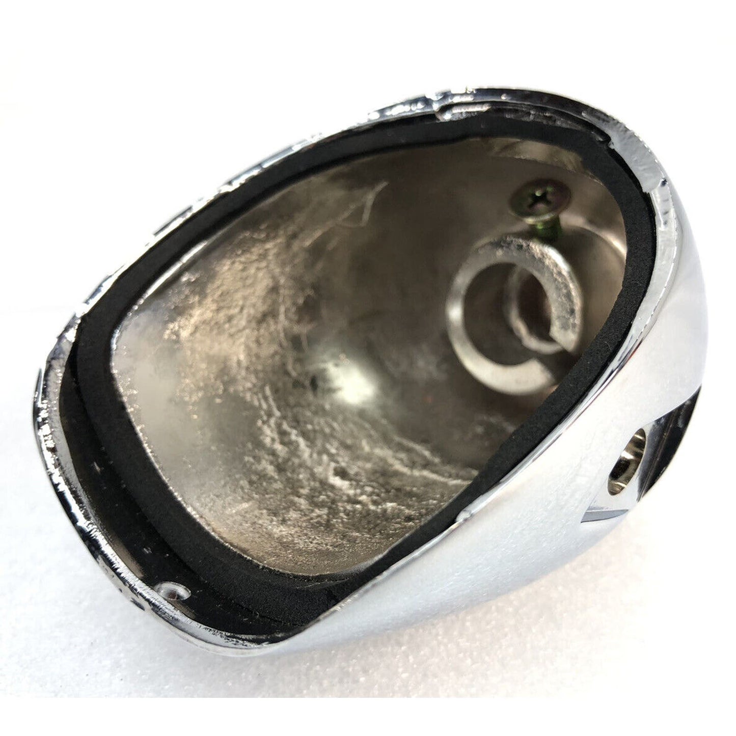 GILROY INDIAN MOTORCYCLE CO. CHROME LEFT REAR TURN SIGNAL LENS HOUSING 68-003