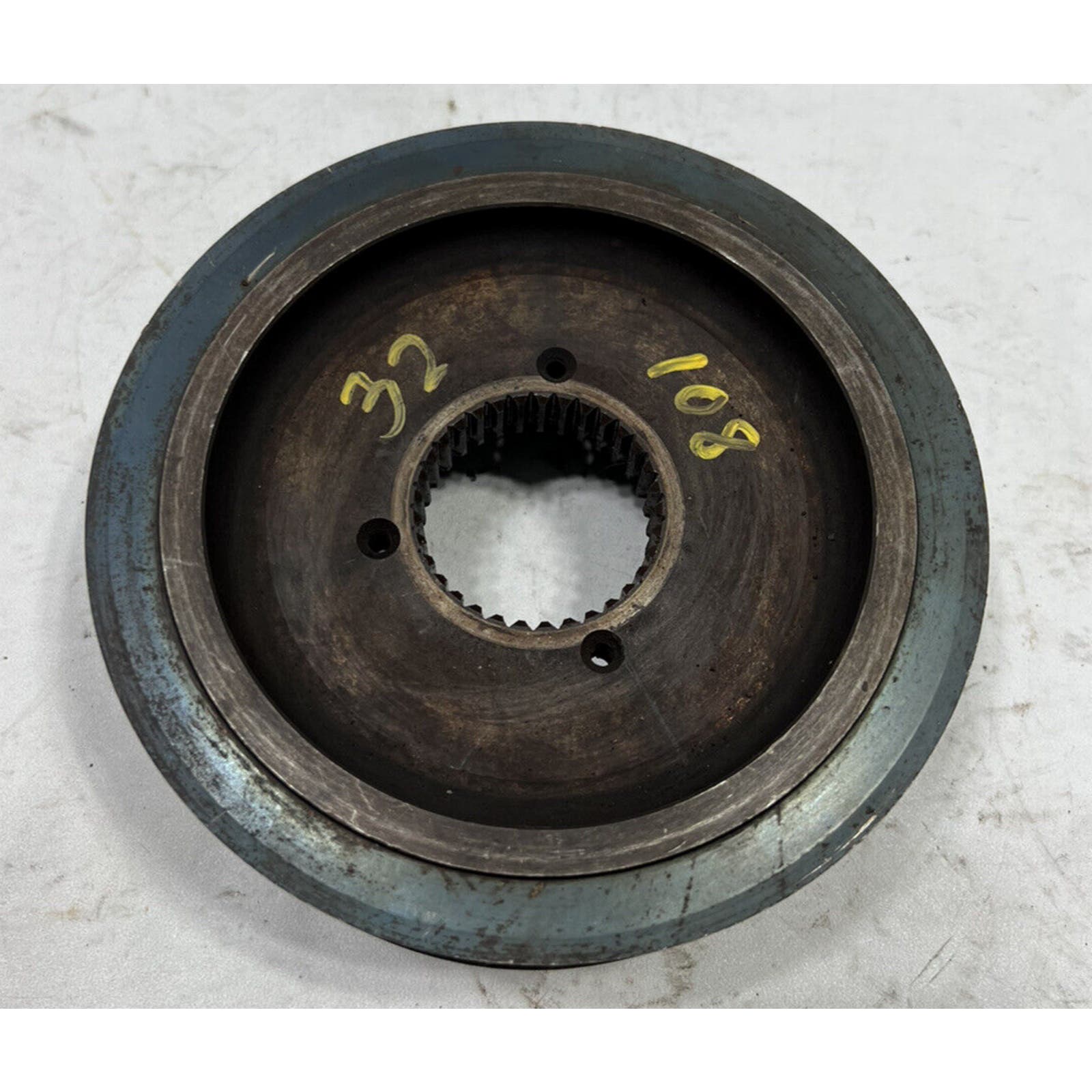 thumbnail image 2 of Harley Davidson Transmission Belt Front Sprocket 32T – Used OEM 40250-94C 2 of 5