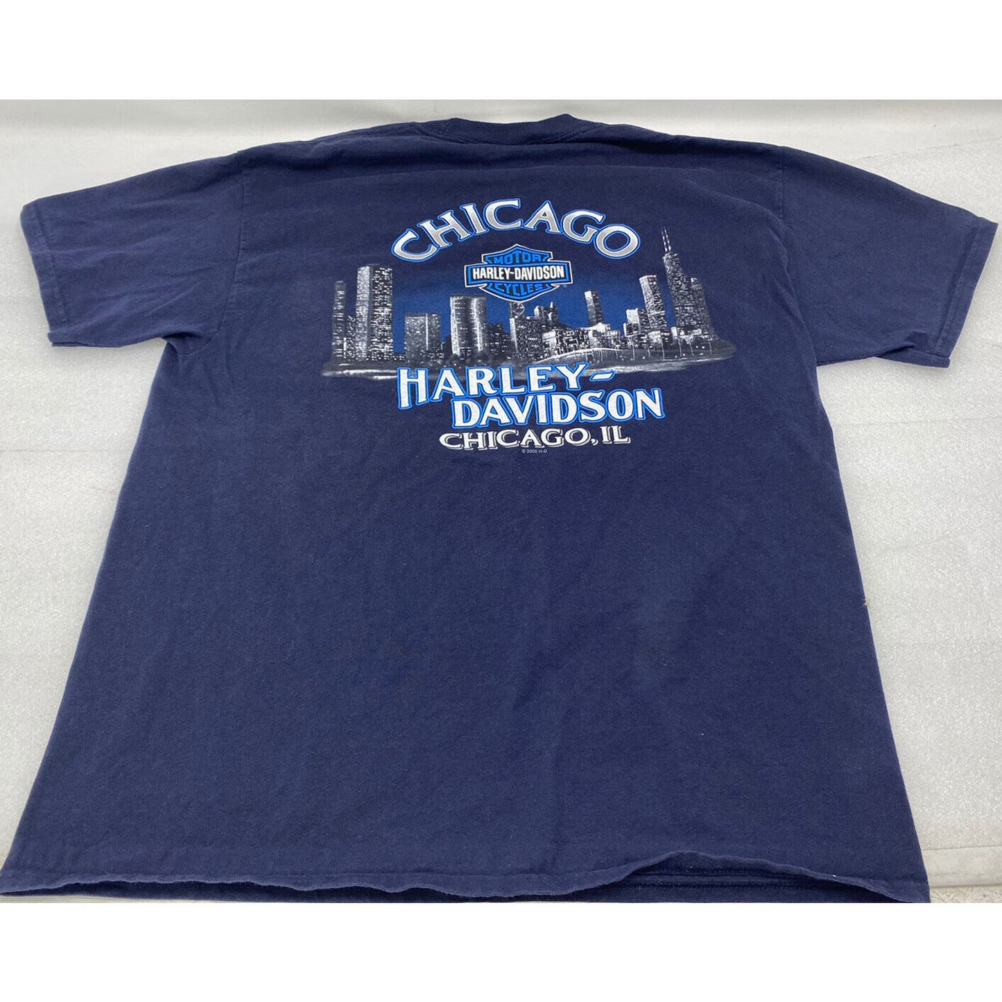 Harley Men’s Shirt Large Chicago T-shirt Blue Navy Classic Pocket T