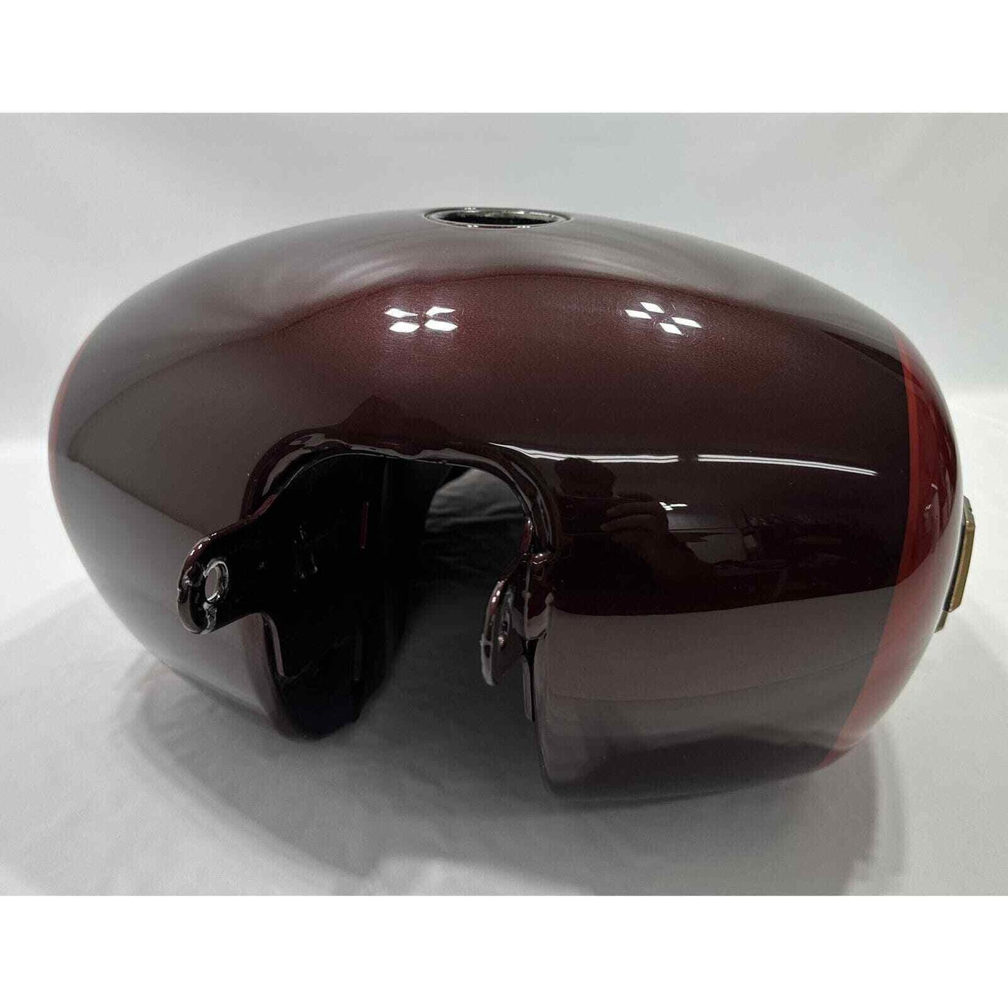 18-22 HARLEY DAVIDSON SOFTAIL FUEL TANK WICKED RED TWISTED CHERRY STREETBOB GAS